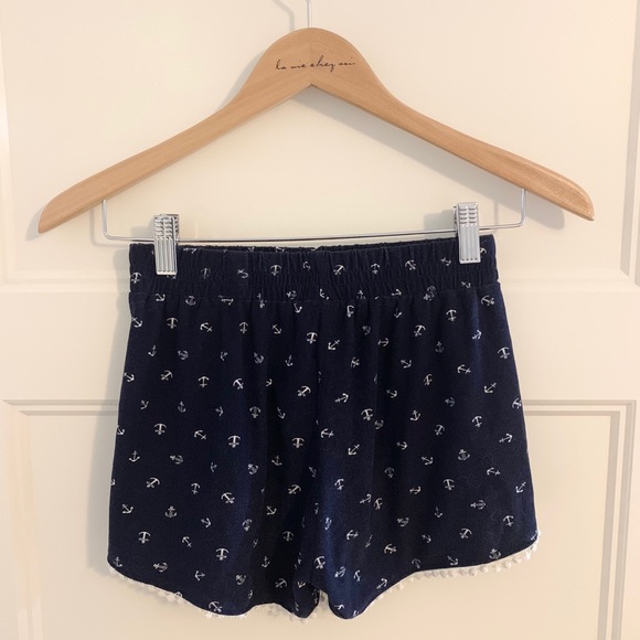 flowy navy blue sailor beach shorts - Picture 2 of 3